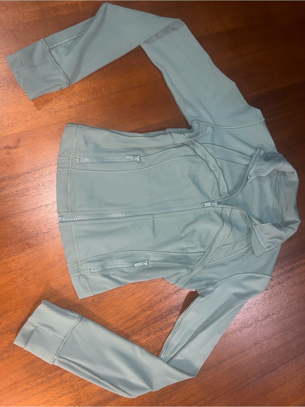 Lululemon Light Sage Green Define Cropped Jacket -Nulu